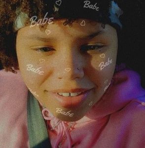 Meet your Posher, Carlie